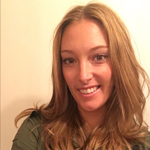 Meet your Posher, Jenna - Picture 1 of 1